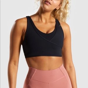 Gymshark STUDIO SPORTS BRA